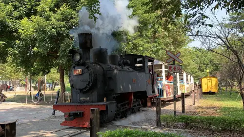 台糖迎80周年　元旦招募80人仿古炒糖、免費搭蒸汽火車
