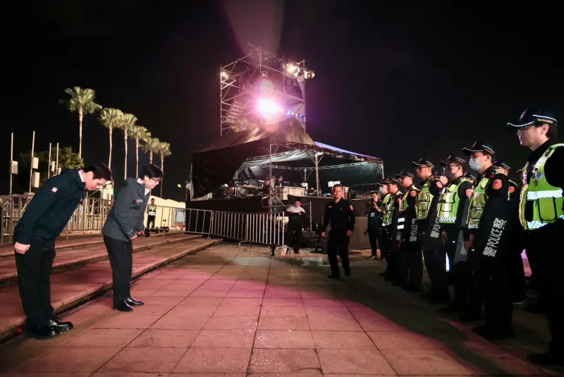 ▲ 高雄市長陳其邁親自督導2026跨年活動實兵演練過程，並指示全力落實各項維安計畫，確保市民安全。（圖／高市府提供）