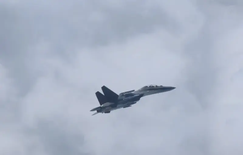 ▲共軍殲-16戰機。（圖／國防部提供）