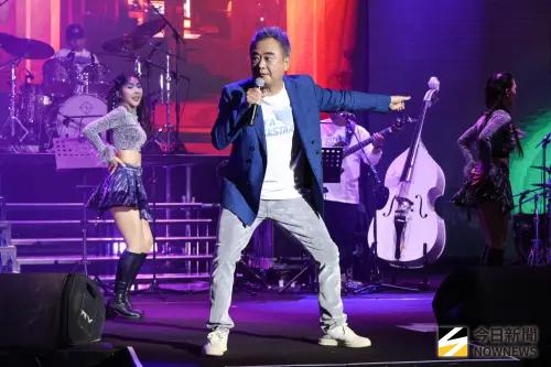 ▲陳昇（如圖）將在明（31）日舉辦跨年演唱會，要和粉絲開心跨年。（圖／記者朱永強攝影）