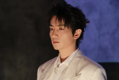 叛逆到陳妍希受不了？38歲陳曉驚人背景曝光　離婚淨身出戶也沒差
