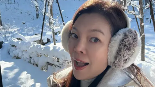 曾馨瑩一套滑雪裝價格10萬跑不掉　51歲大臉自拍找不到一條皺紋
