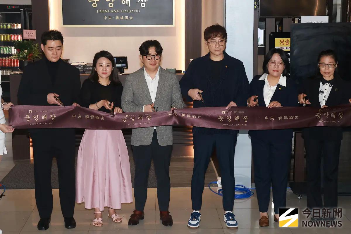 ▲築間集團繼跨足牛肉麵與港式餐飲後，正式引進韓國名店中央韓鍋酒舍。（圖／記者葉政勳攝）