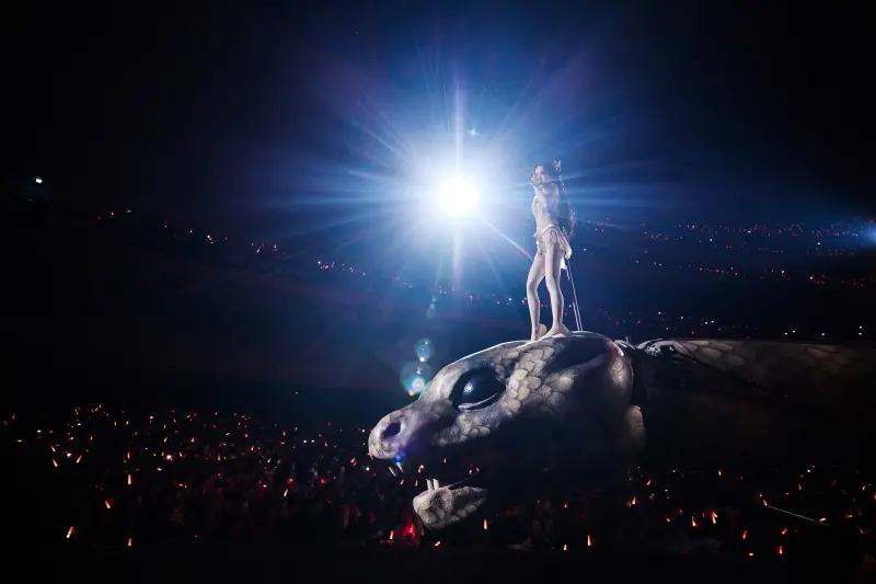 蔡依林以奧運規格開唱!巨蟒、飛馬、珍奇異獸 粉絲讚最頂演唱會