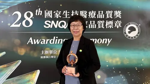 仲恩生醫幹細胞主產品　獲SNQ國家生技醫療品質獎暨標章雙重肯定
