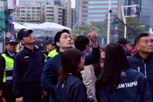 ▲台北市長蔣萬安視察跨年維安。（圖／北市府提供）