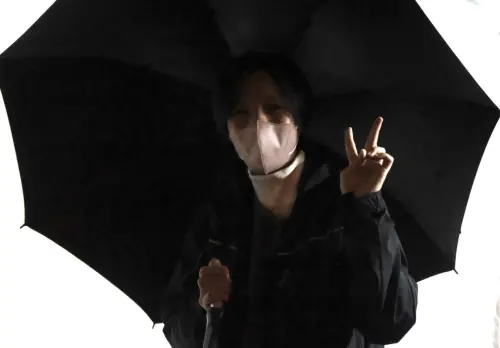 ▲Jackie從下午4點半就到大安森林公園排隊，要出席《愛情萬歲》邊哭邊跨年的活動。（圖／記者朱永強攝）