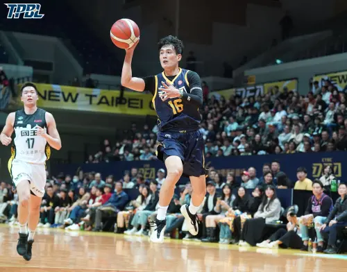 TPBL／「跨年大戰」特攻大勝！林韋翰真情告白　惹哭訓練員林冠綸
