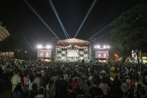 屏東《High歌之夜－歌舞昇屏》萬人嗨翻全場
