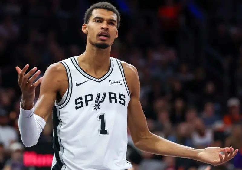 NBA／馬刺球迷可安心了！文班亞馬親曝傷勢：應該是很輕微的情況