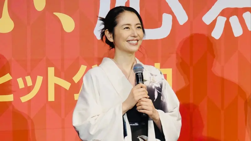 ▲長澤雅美於2026年元旦宣布與電影導演福永壯志結婚，透過事務所與親筆聲明低調報喜，強調將珍惜日常、攜手前行，消息引發日演藝圈熱議。（圖／翻攝自長澤雅美X）