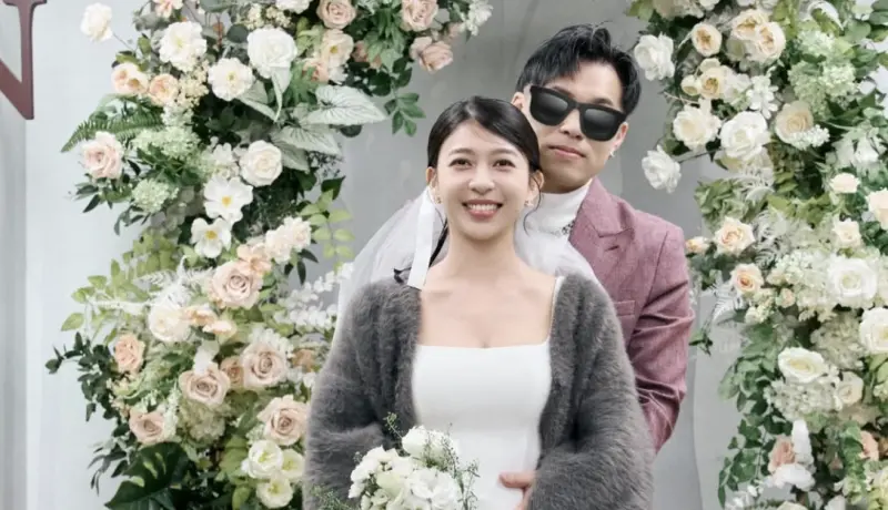 YTR「欸你這週要幹嘛」小粉紅懷孕登記結婚　曬合照甜喊：賀成交