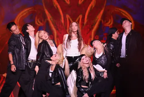 ▲由張惠妹領軍的台東跨年晚會獲得好評，最讓人意外的是整場竟然沒有請主持人，而A-Lin（如圖）在台上超強控場、金句連發的臨場反應，讓網友讚嘆是「全台MVP」。（圖／台東縣政府提供）