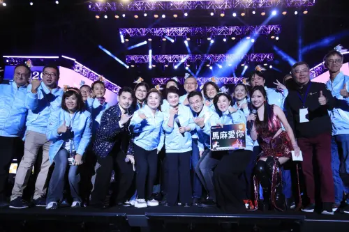 跨年晚會致詞不廢話！盧媽只講「這4字」　她被限制「只有幾秒」
