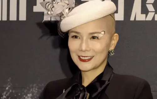 前港姐被介紹「癌症末期病人」爆氣！強調4期還有救　對抗病魔中
