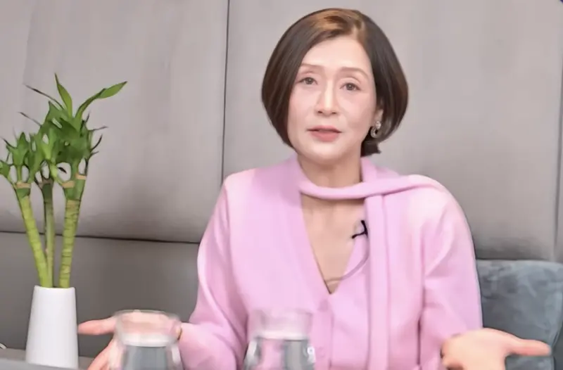 《唐朝豪放女》夏文汐驚吐沒和台灣富商結婚！生3個女兒當未婚媽