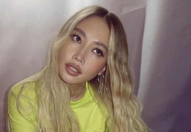 ▲A-Lin（如圖）被張惠妹找去演音樂劇，人氣再度翻紅，而她剛出道時其實是想當唱跳歌手。（圖／翻攝自IG@lulin168）