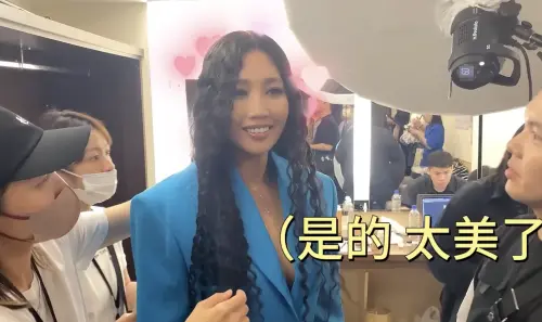 ▲A-Lin（如圖）在3年前的金曲獎中首度拿下歌后，在後台狂自誇「我真的太漂亮了」。（圖／翻攝自YouTube A-Lin官方專屬頻道）