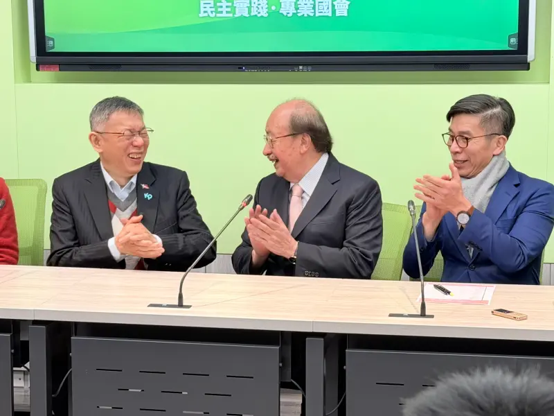 柯綠合作？柯文哲笑而不語　柯建銘幫腔：沒有看出來嗎