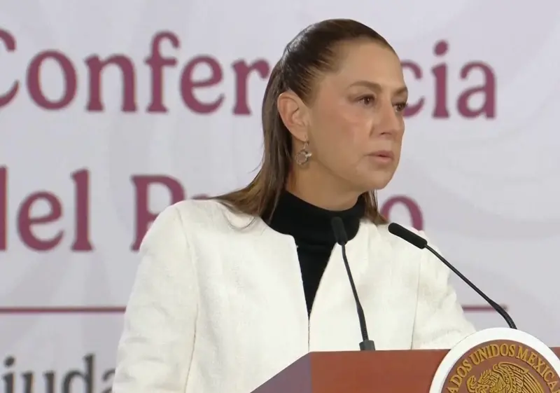 ▲墨西哥總統辛鮑姆的首場新年記者會，因地震來襲而一度中斷。（圖／截取自影片）