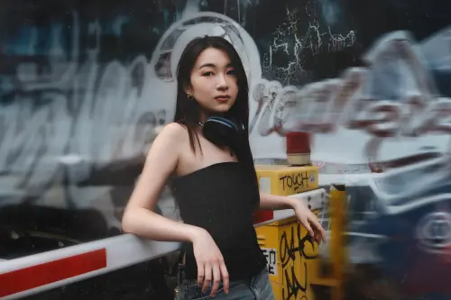 ▲〈台大的垃圾〉原唱馬愷伶。（圖／嵐澄創藝有限公司提供）