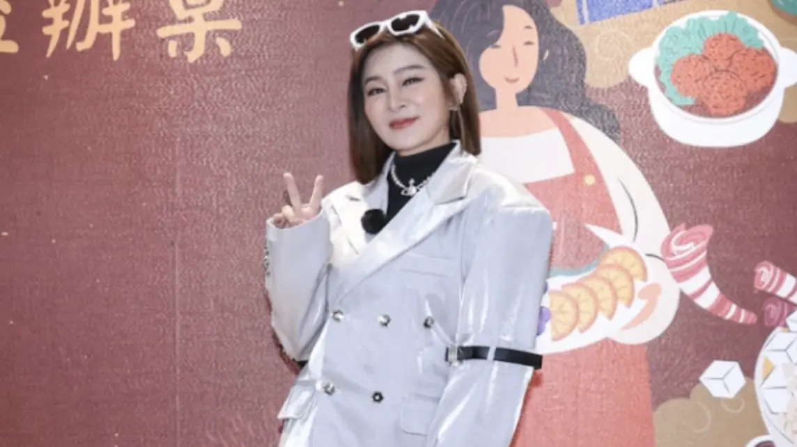 ▲藝人王彩樺（如圖）、陳亞蘭、莊凱勛、Dora（謝雨芝）及白雲今（3）日出席台灣首個歌仔戲實境節目《女俠俱樂部》開鏡記者會，王彩樺壓力大到一度中暑、圓形禿，Dora則暴瘦只剩45公斤。（圖／尊鵬國際有限公司提供）