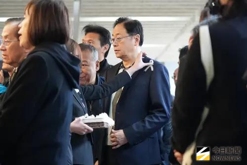 ▲北捷勇士余家昶告別式，桃園市長張善政前往上香致意。（圖／記者吳翊緁攝 ）