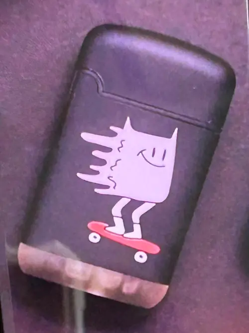 ▲警方在少年身上搜出打火機，但沒有發現香菸等物品，也未查獲其他危險物品。（圖／翻攝畫面）