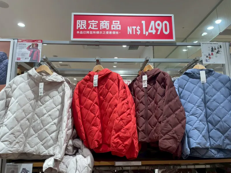 羽絨外套怎麼穿最暖？專家公布正解：溫度狂升　圍巾一堆人也戴錯