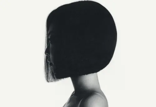 ▲Jennie（如圖）側面照被網友笑說像于美人。（圖／IG@vmagazine）