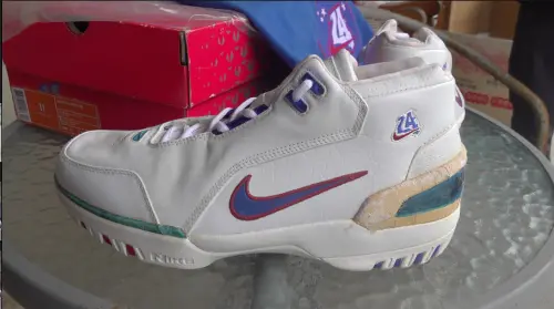 鞋槓人生／LEBRON 1竟然有「非市售」版本？超稀有收藏一次公開！
