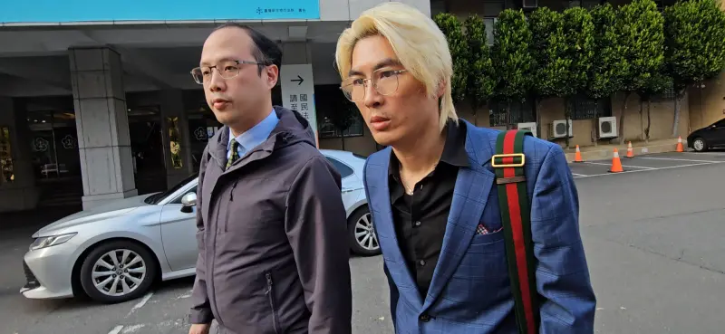 ▲余天女婿陳鑒又因為詐欺案遭起訴，現身法院開庭。（圖／記者劉松霖攝）