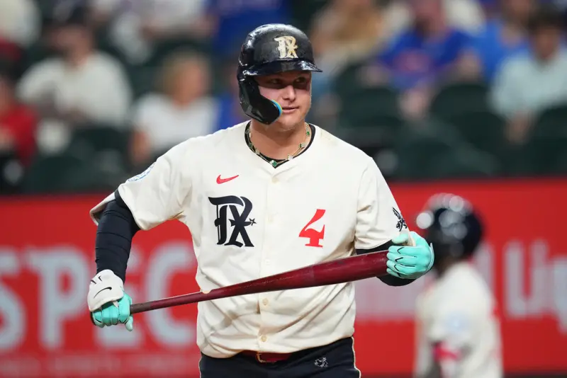 ▲效力於德州遊騎兵隊的33歲強打皮德森（Joc Pederson）在簽下5800萬美元（約合新台幣18.2億元）大約的首個賽季，竟陷入隊史最長的低迷泥淖。（圖／美聯社／達志影像）