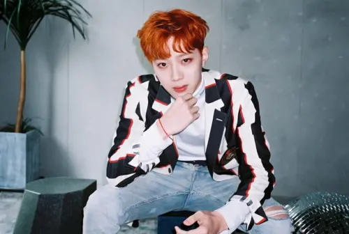 ▲賴冠霖在2024年6月宣布退居幕後、告別演藝圈。（圖／Wanna One 워너원 FB）