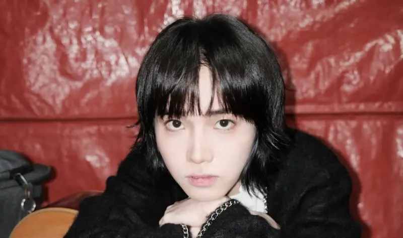 ▲持修（如圖）是張惠妹挖掘的歌手，在台東跨年晚會上爆紅，而他25歲時就拿到金曲新人。（圖／翻攝自IG@chih_siou）