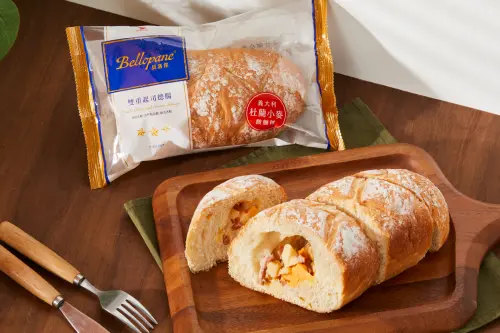 ▲ 濃郁起司搭配煙燻德式香腸的雙重起司德腸