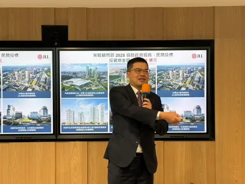 ▲仲量聯行董事總經理侯文信。（圖／記者張家瑋攝）