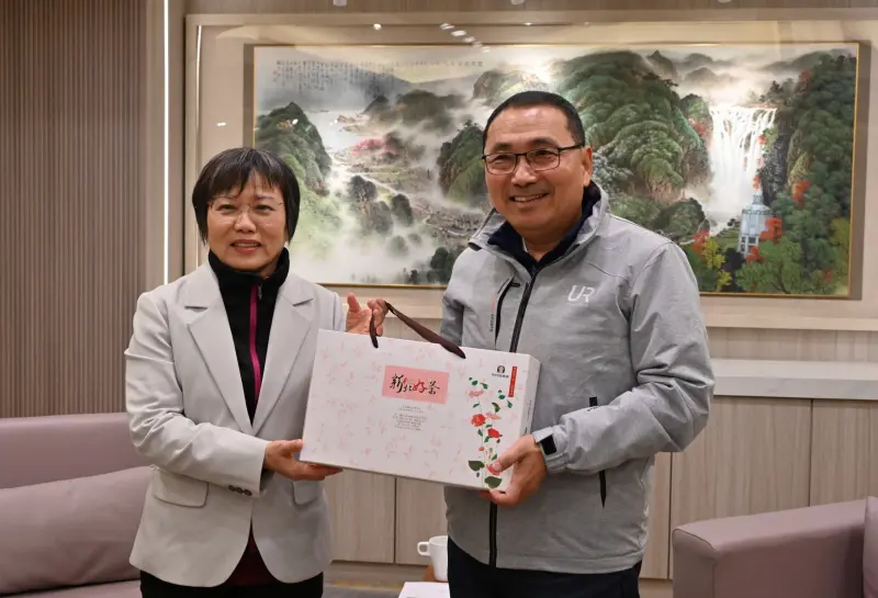 ▲內政部拜會新北市府！侯友宜：市府配合中央政策攜手推動社會住宅。（圖／新北市政府）