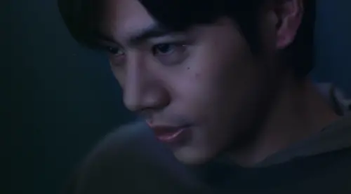 ▲超人氣第一男團Ozone主唱林佳辰（如圖），第一次參與戲劇作品，特別演出《那些你不知道的我》，在劇中也有突破性演出。（圖／樂波時代提供）