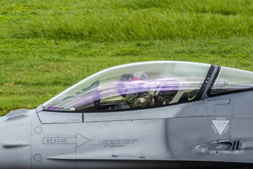 帶辛柏毅回家！作戰隊長哽咽揭F-16四大殺手：夜航最容易空間迷向
