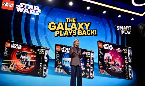 ▲全新系列預計今年3月上市，首波會推出的三款《星際大戰》系列套裝。（圖／翻攝官網）