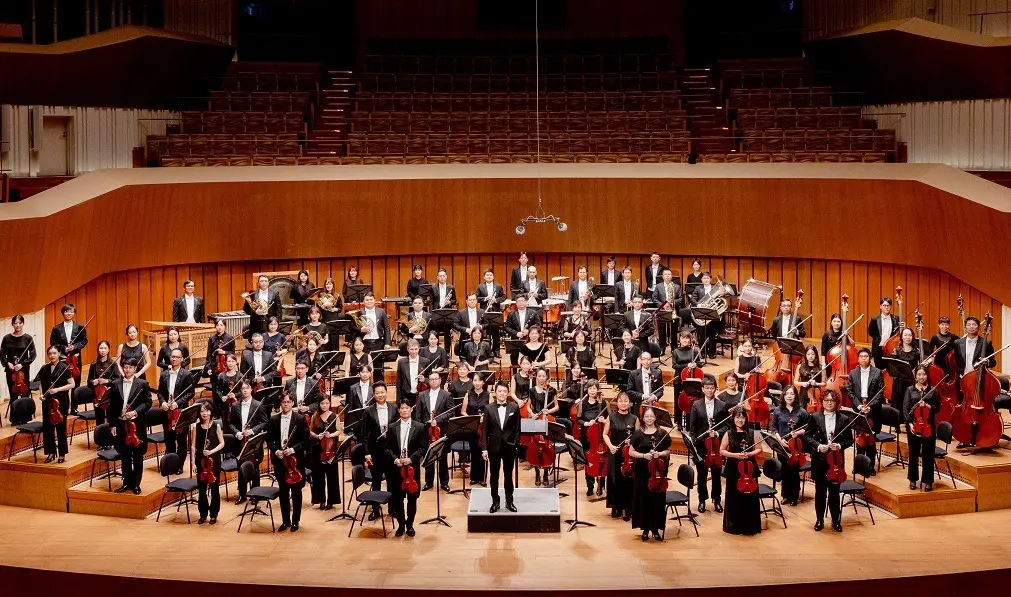 ▲ 高雄市交響樂團將由吳耀宇指揮。（圖／財團法人高雄市愛樂文化藝術基金會提供）