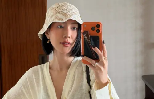 莫莉爆害助理墜樓？新年曬辣照家寧也按讚　遭抓包偷關IG留言區
