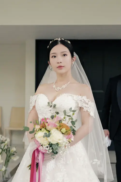 ▲鄭家純無預警宣布流產。（圖／翻攝自YouTube）