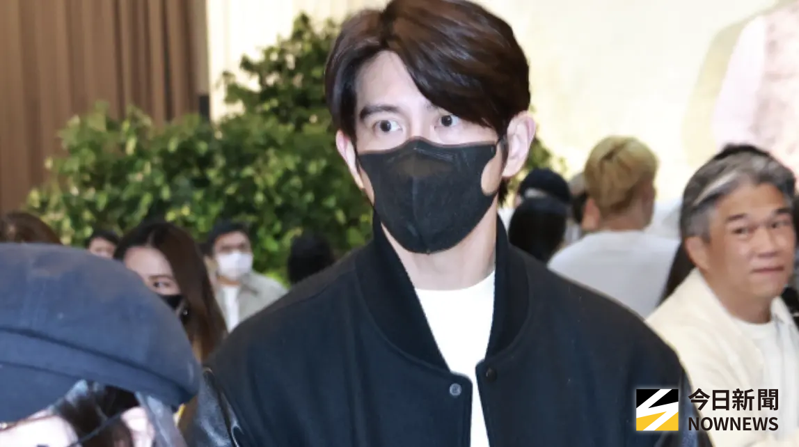 ▲42歲男星修杰楷（如圖）今（8）日現身林光寧追思會，去年10月被爆閃兵後，首度面對媒體關心近況，以13字回應：「最近都在陪小孩，謝謝大家關心！」（圖／記者吳翊緁攝影）