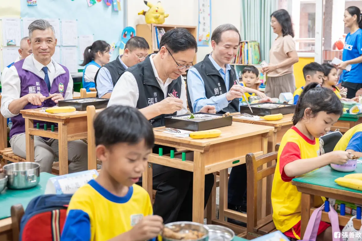 ▲桃園市長張善政說，好的政策受惠的是全民，樂見更多縣市跟進，讓更多孩子受到照顧。（圖／翻攝自張善政臉書）