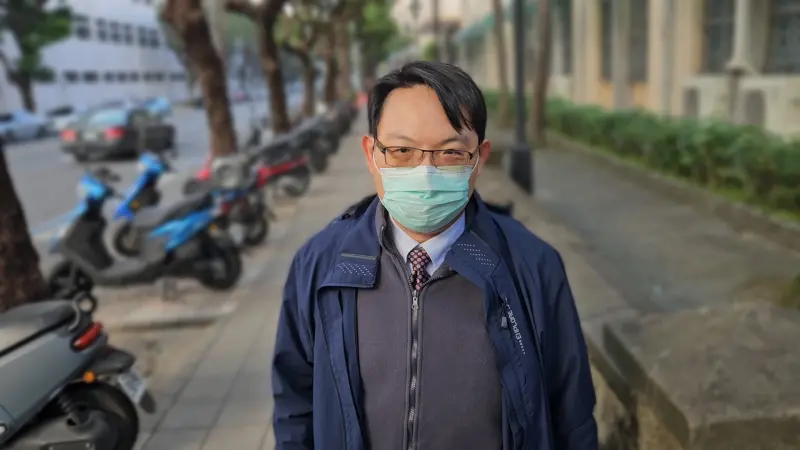 ▲北檢檢察官徐名駒找4位同事與吳乃仁吃一頓5萬8千元的米其林宴，遭懲戒法院判決罰俸2個月。（圖／記者劉松霖攝,2025.1.8）