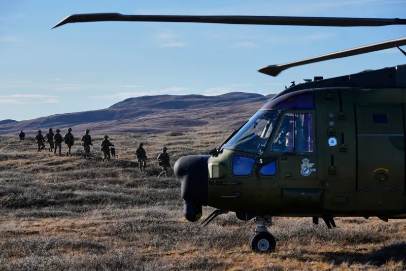 美軍攻佔格陵蘭僅需5架直升機!丹麥軍方:遭入侵可立即開火