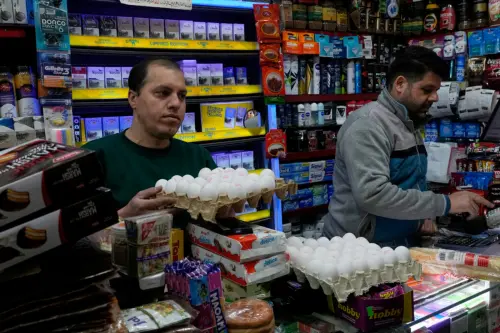 影／鎮壓在即？伊朗示威持續傳大規模斷網　外長：已做好戰爭準備
