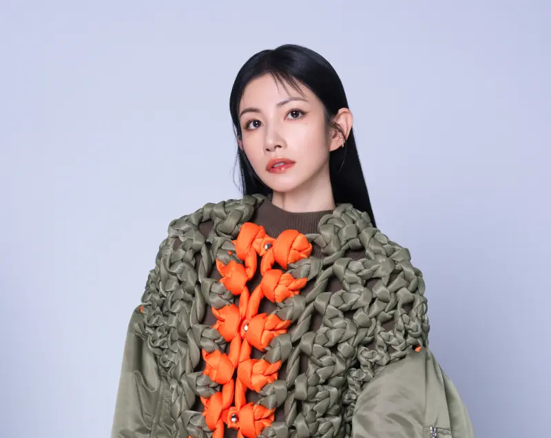 ▲歌手李千娜（如圖）將加入由胡瓜發起的鑽石舞台之夜，預計在3月22日演出，她表示，要感謝美女貴人、蕭敬騰太太Summer的推薦，她才能參與演出。（圖／說實話娛樂提供）